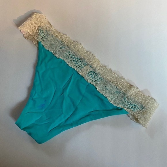 Beach Bunny Lady Lace Bikini Bottom AS is - Picture 3 of 8